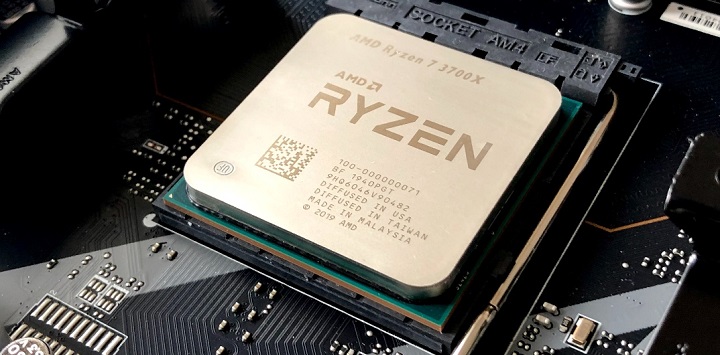 CPUはRyzen7 3700と同等
