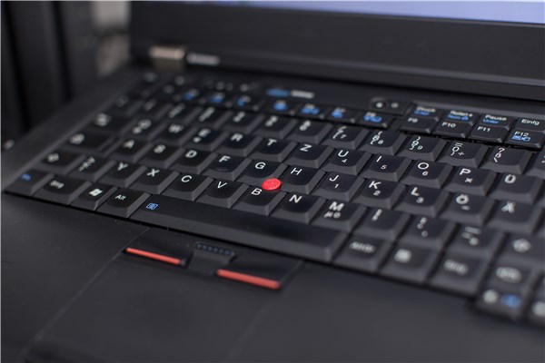 Lenovoのトラックポイントキーボード